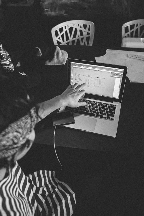 Pricing Your Custom Apparel: The Absorption Model vs. Keystone Markup